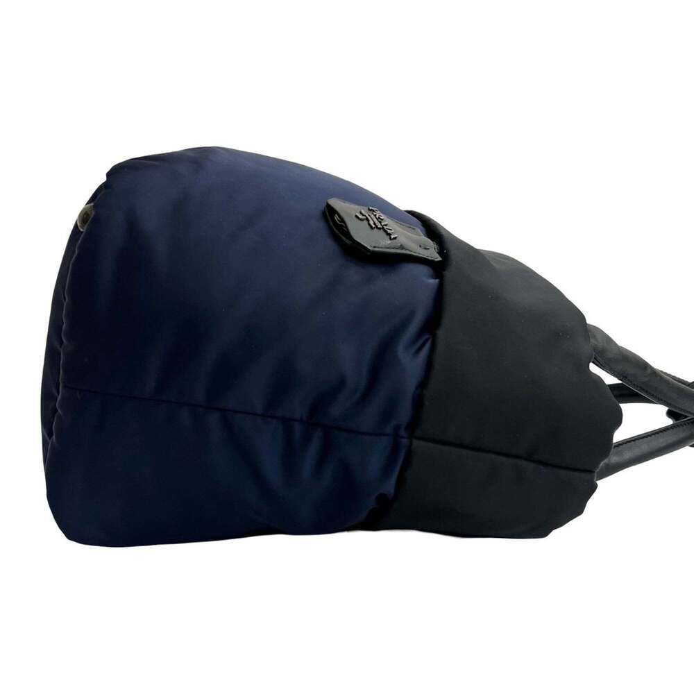 PRADA Black Leather Shoulder Bag - Picture 6 of 10